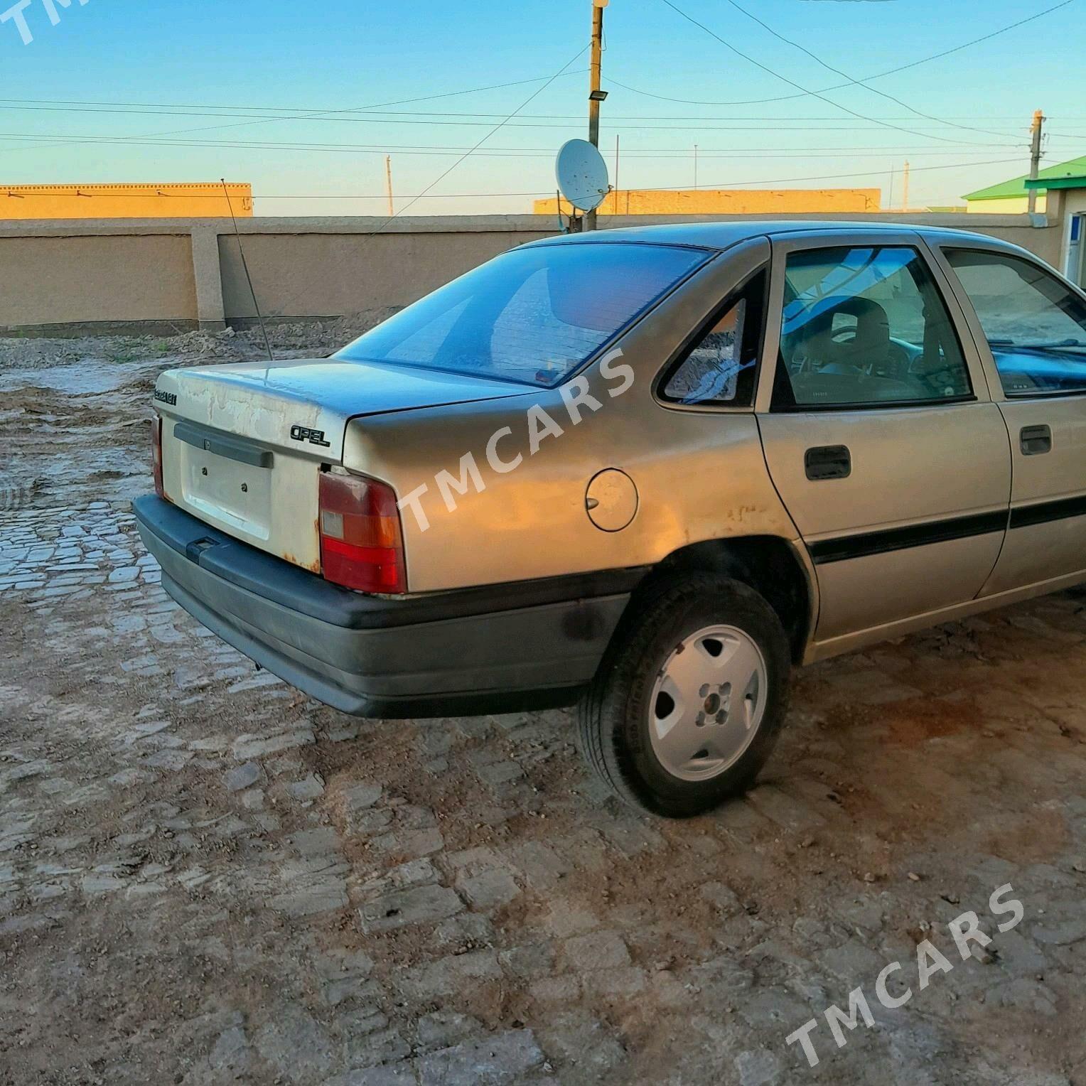 Opel Vectra 1992 - 22 000 TMT - Türkmenbaşy etr. - img 3