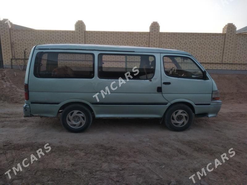 Toyota Hiace 1990 - 44 000 TMT - Mary - img 4