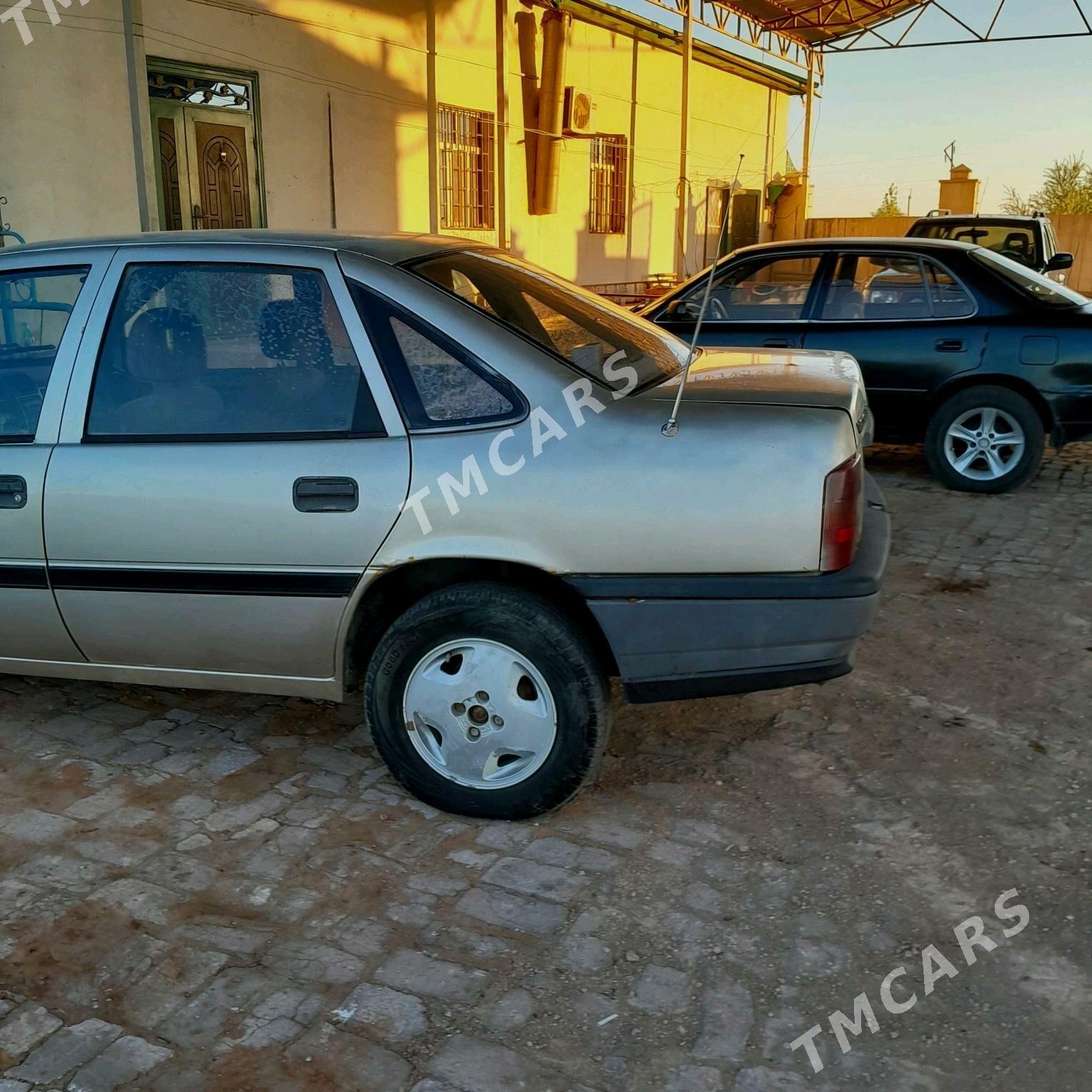 Opel Vectra 1992 - 22 000 TMT - Türkmenbaşy etr. - img 4