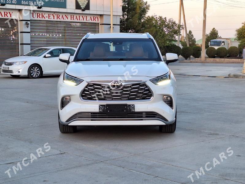 Toyota Highlander 2022 - 640 000 TMT - Aşgabat - img 2