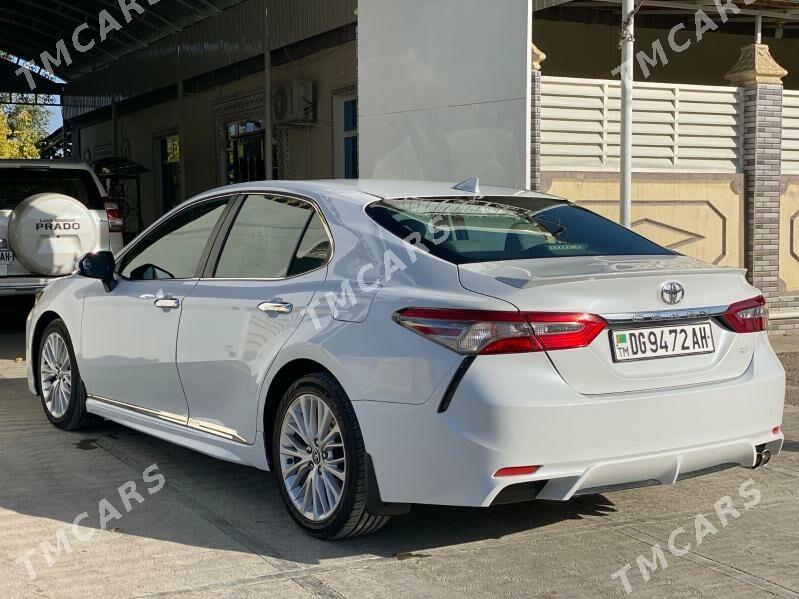 Toyota Camry 2018 - 300 000 TMT - Гёкдепе - img 3