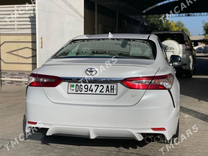 Toyota Camry 2018 - 300 000 TMT - Gökdepe - img 4