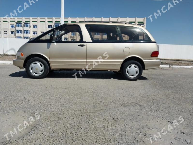 Toyota Previa 1993 - 70 000 TMT - Дянев - img 3