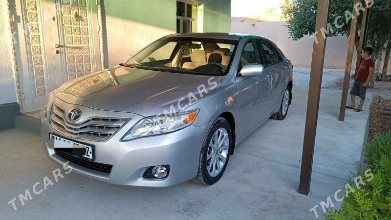 Toyota Camry 2010 - 177 000 TMT - Дашогуз - img 3