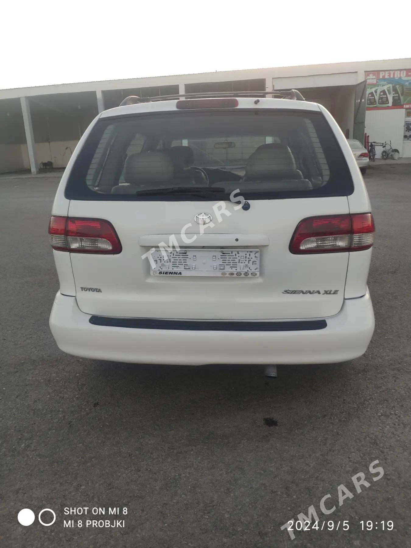 Toyota Sienna 2002 - 160 000 TMT - Aşgabat - img 6