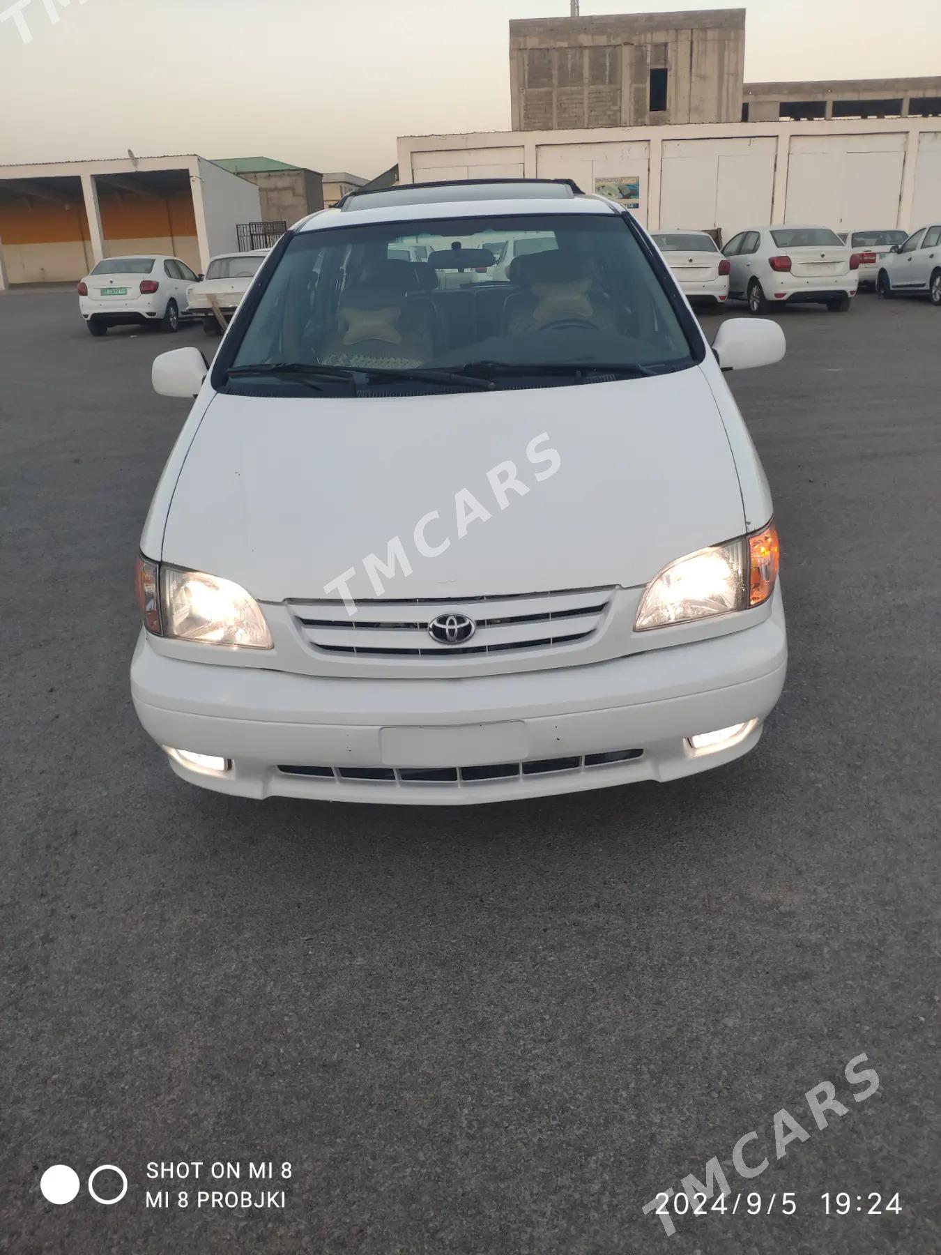 Toyota Sienna 2002 - 160 000 TMT - Aşgabat - img 7