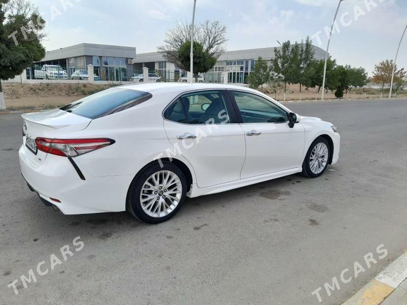 Toyota Camry 2018 - 275 000 TMT - Анев - img 4