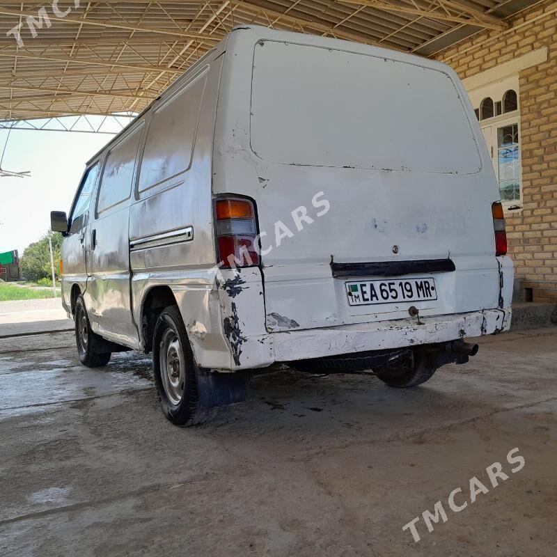 Toyota Hiace 1992 - 40 000 TMT - Mary - img 3