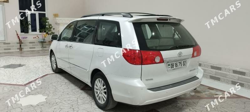 Toyota Sienna 2008 - 270 000 TMT - Дашогуз - img 2