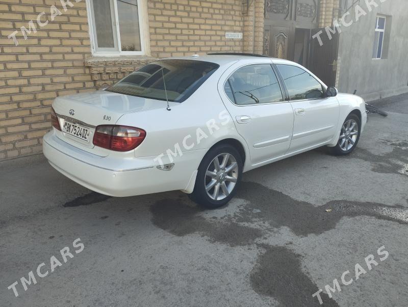 Infiniti I30 2000 - 80 000 TMT - Губадаг - img 2