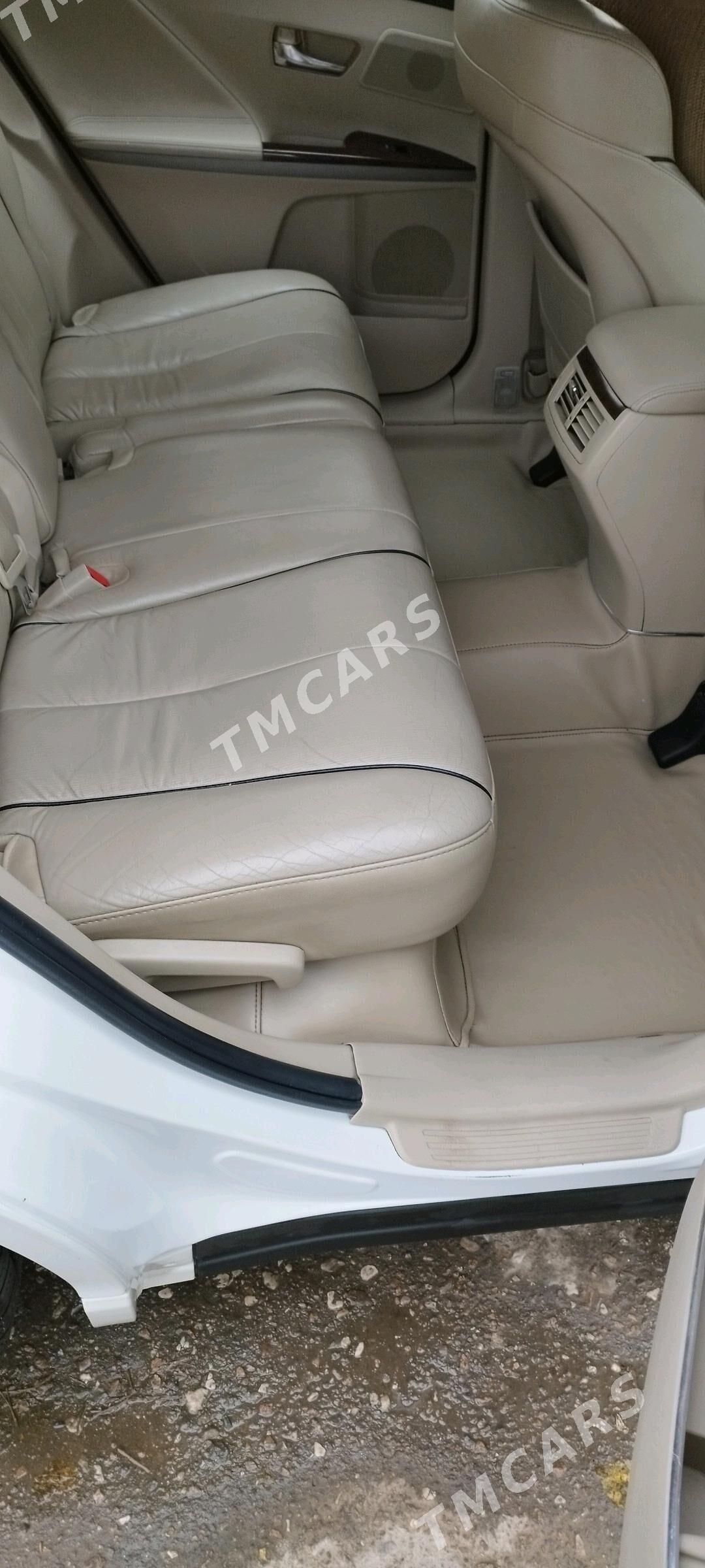 Toyota Venza 2011 - 235 000 TMT - Туркменбаши - img 5