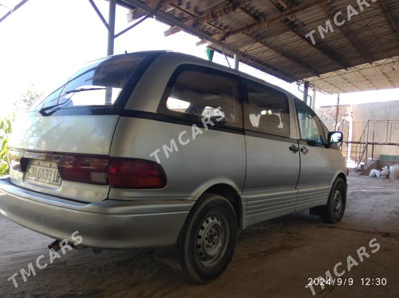 Toyota Previa 1995 - 65 000 TMT - Халач - img 3