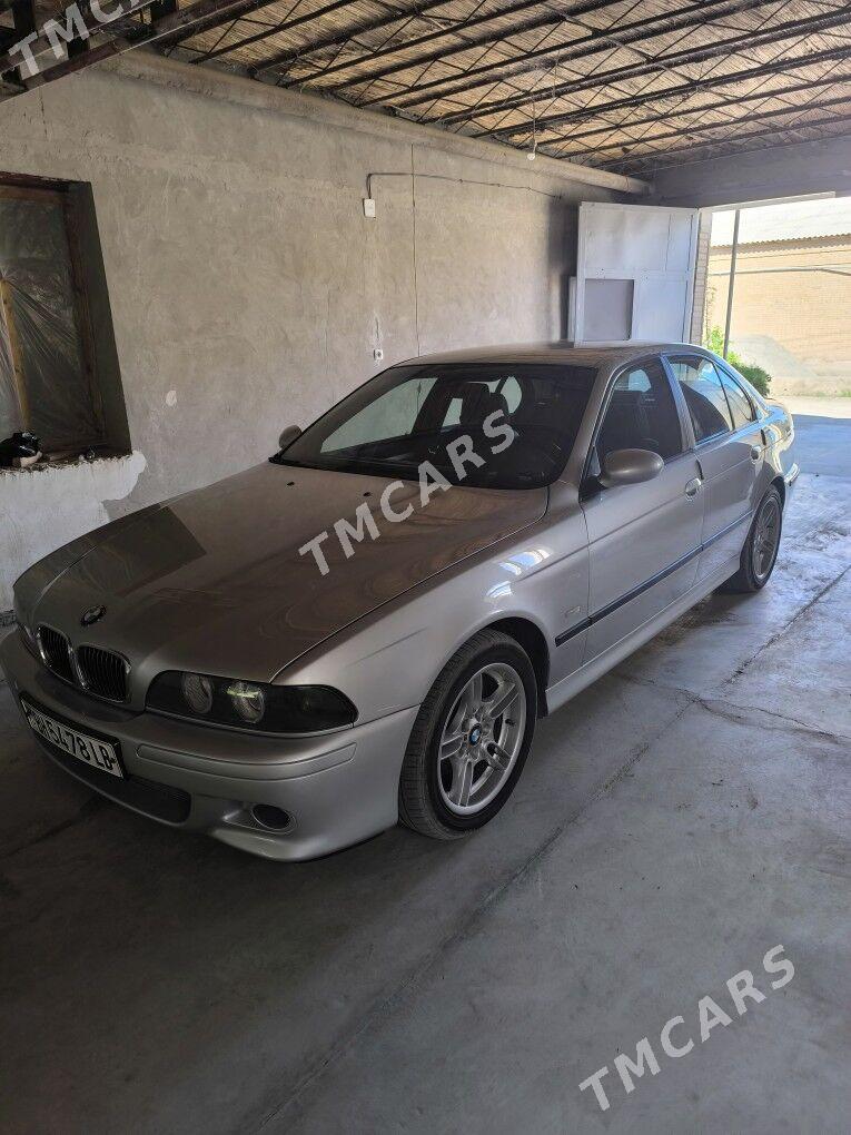 BMW 530 2002 - 130 000 TMT - Farap - img 4