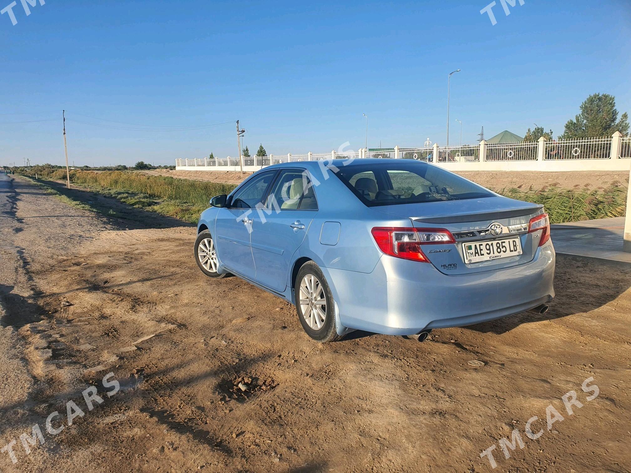 Toyota Camry 2012 - 210 000 TMT - Farap - img 3