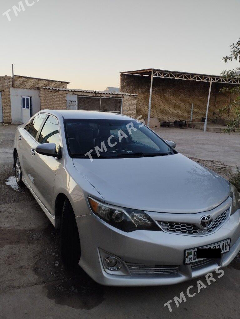 Toyota Camry 2012 - 185 000 TMT - Серахс - img 4