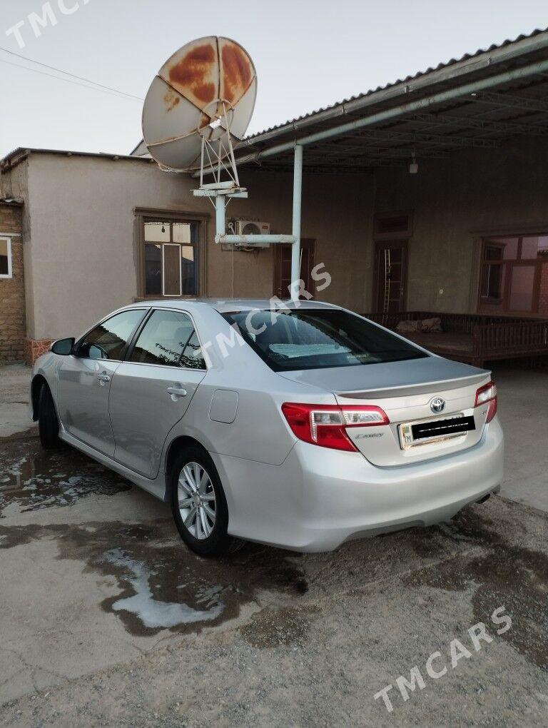 Toyota Camry 2012 - 185 000 TMT - Sarahs - img 2