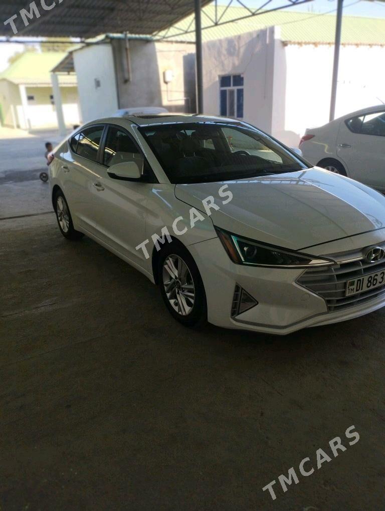 Hyundai Elantra 2019 - 200 000 TMT - Aşgabat - img 2