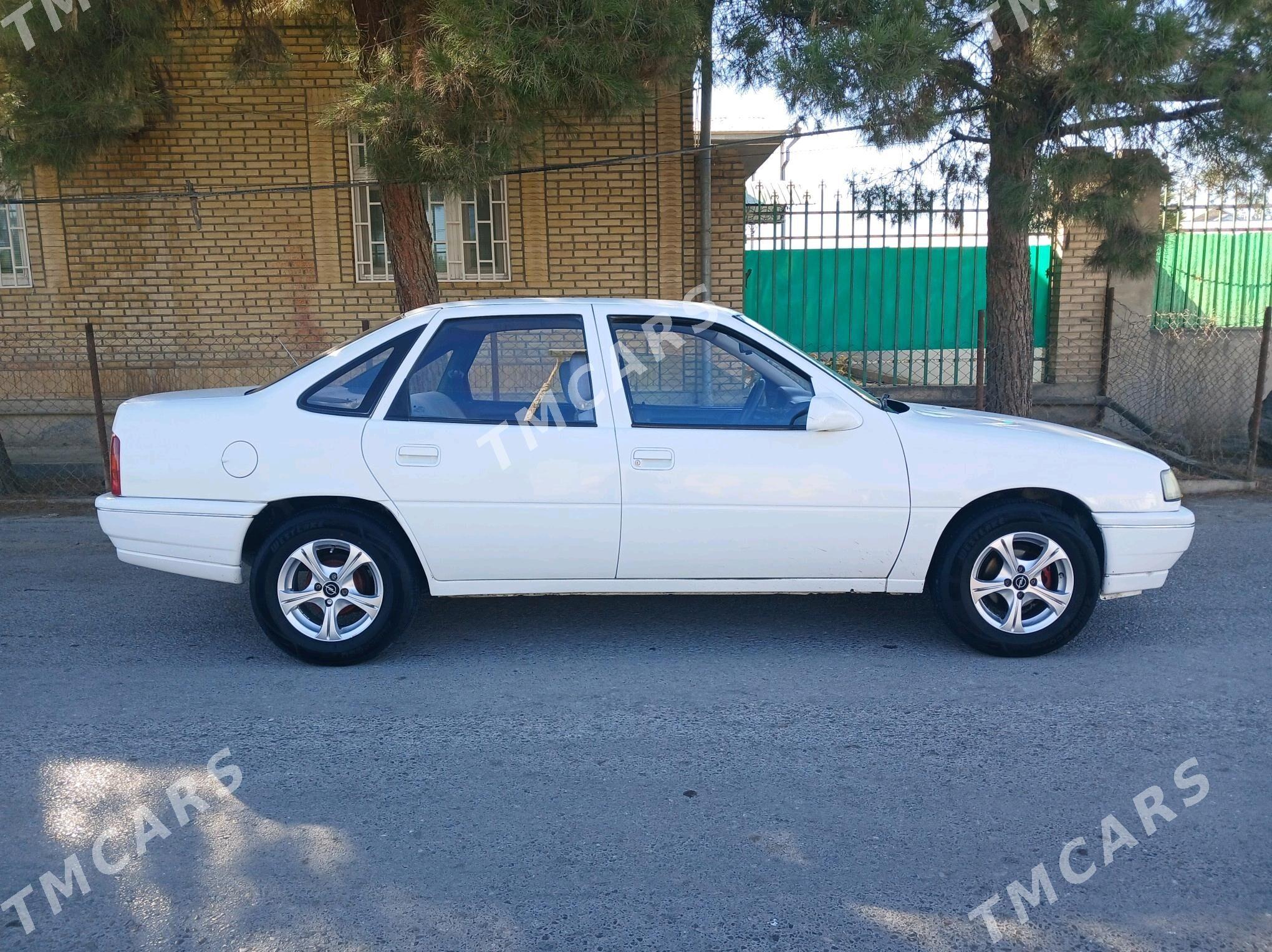 Opel Vectra 1991 - 45 000 TMT - Гёкдепе - img 2