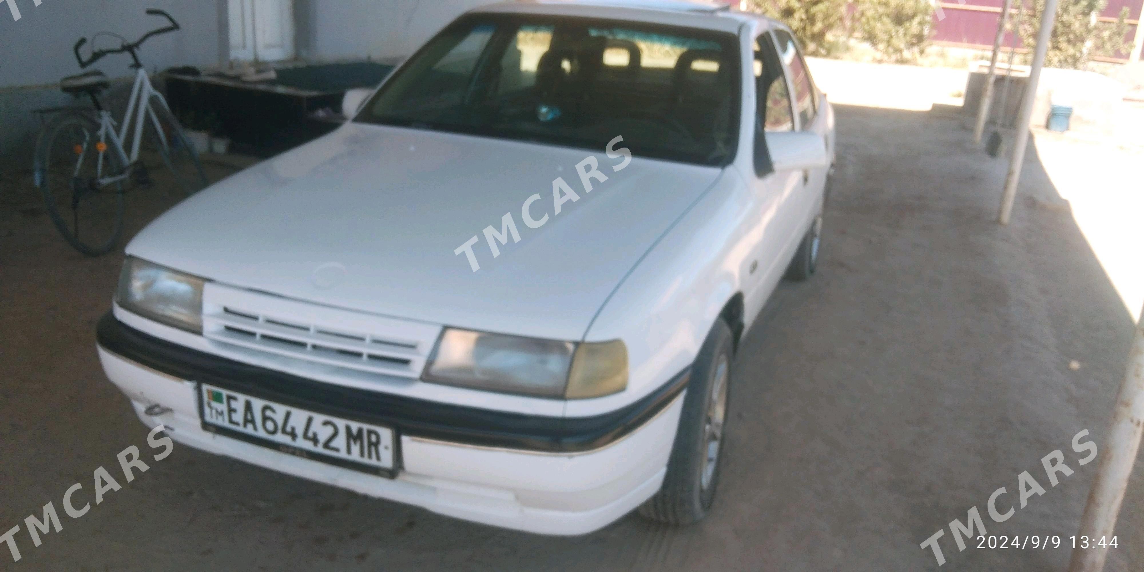 Opel Vectra 1993 - 25 000 TMT - Murgap - img 2