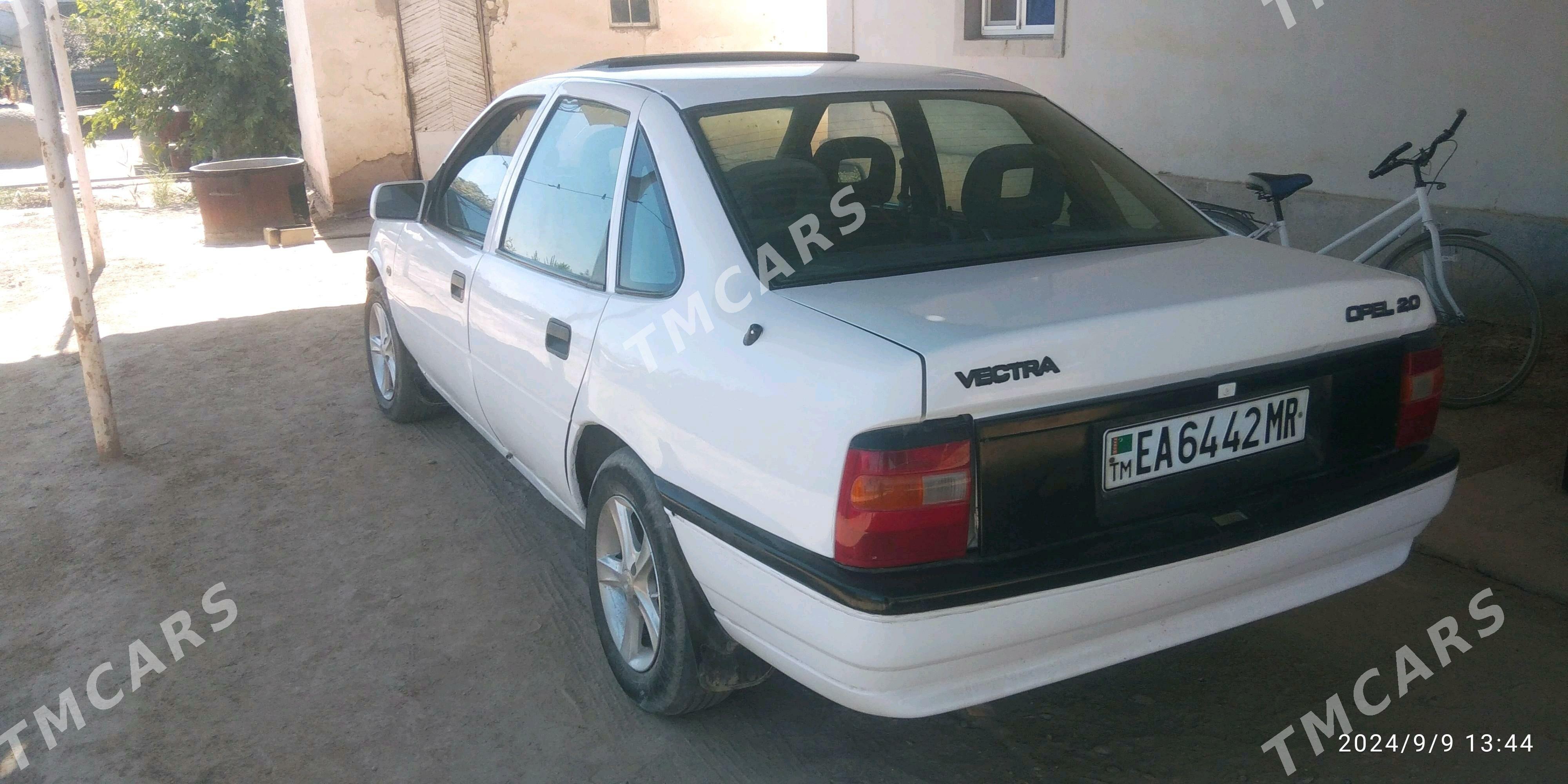 Opel Vectra 1993 - 25 000 TMT - Мургап - img 3