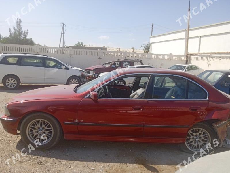 BMW E39 1999 - 28 000 TMT - Balkanabat - img 3