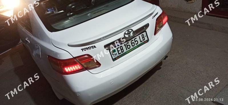 Toyota Camry 2008 - 105 000 TMT - Дянев - img 5