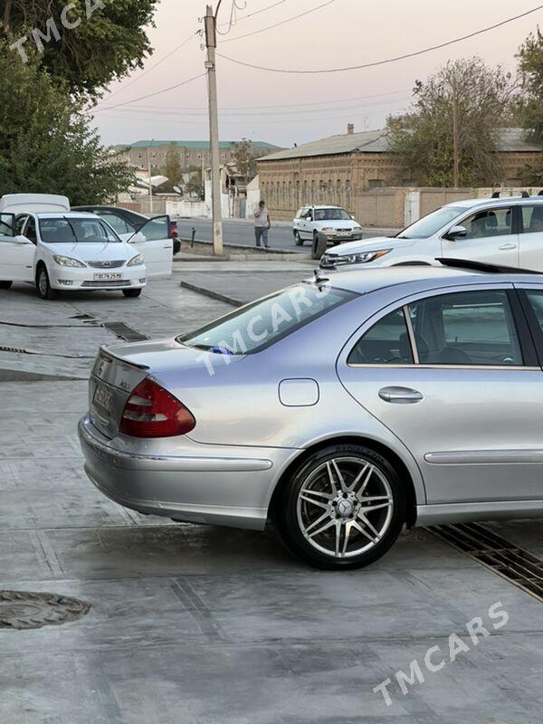 Mercedes-Benz E320 2003 - 85 000 TMT - Мары - img 5