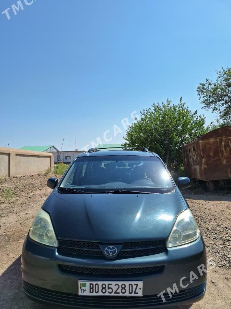 Toyota Sienna 2003 - 175 000 TMT - Şabat etr. - img 2