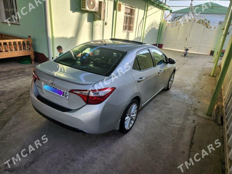 Toyota Corolla 2014 - 157 000 TMT - Кëши - img 6