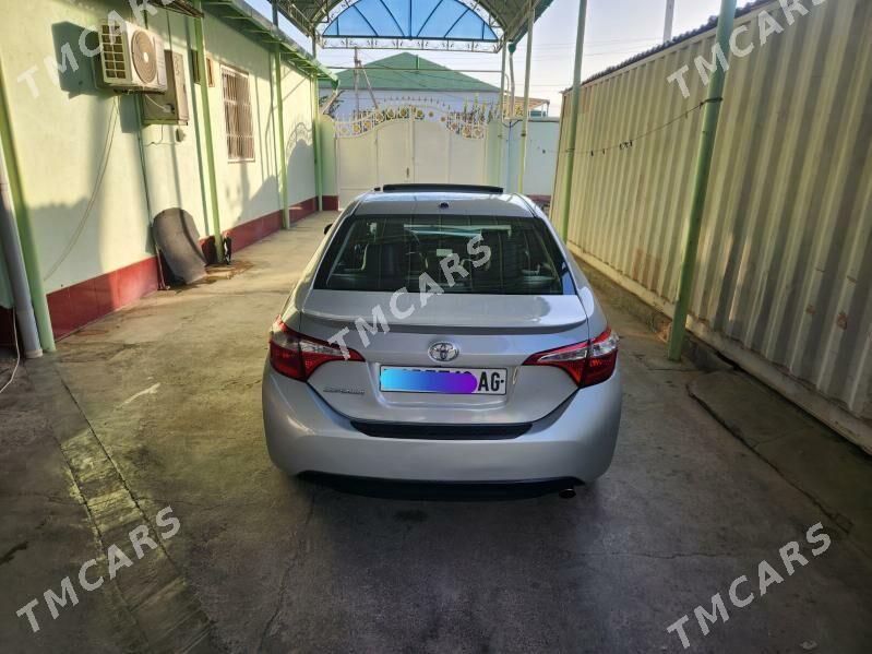 Toyota Corolla 2014 - 157 000 TMT - Кëши - img 8