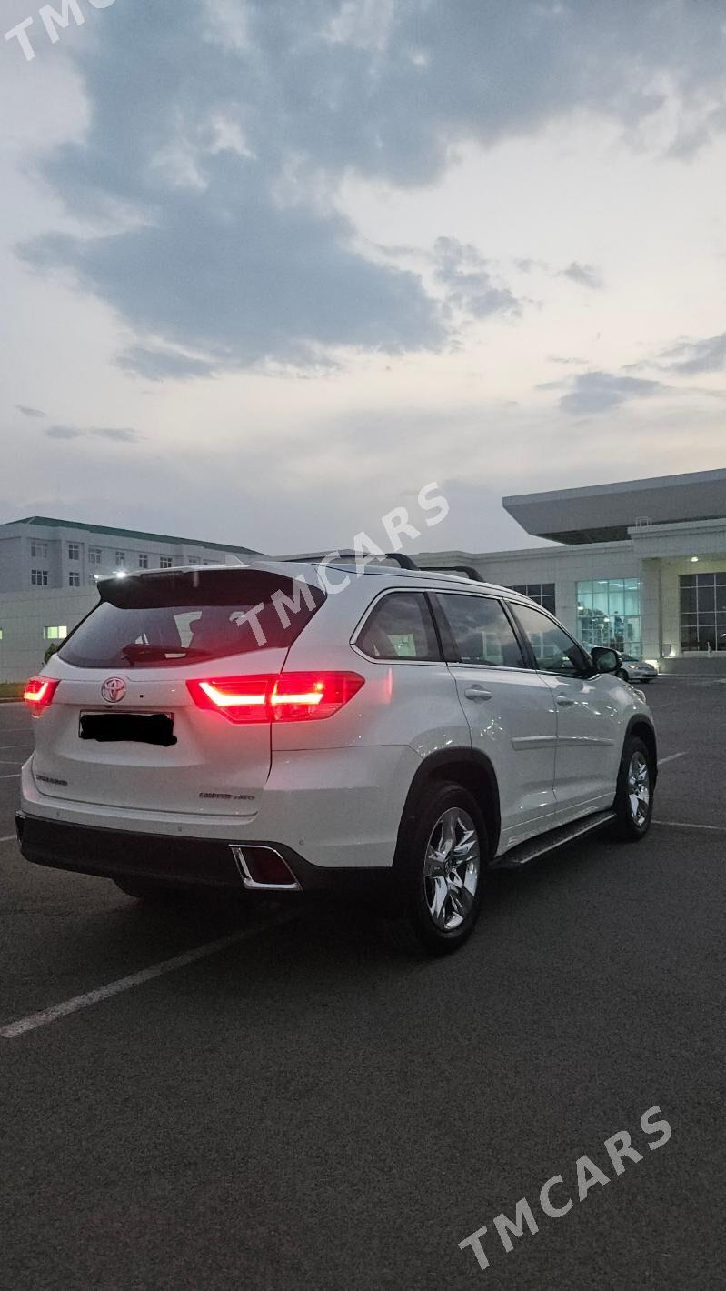 Toyota Highlander 2017 - 500 000 TMT - Aşgabat - img 3