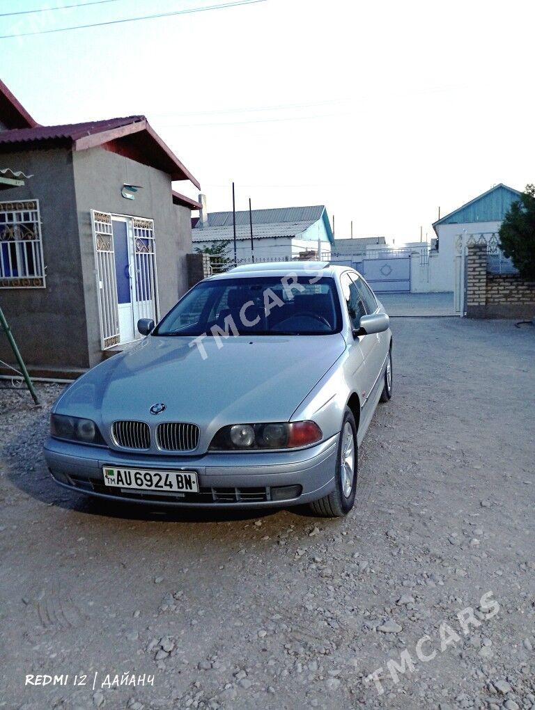 BMW 528 1997 - 85 000 TMT - Гумдаг - img 3