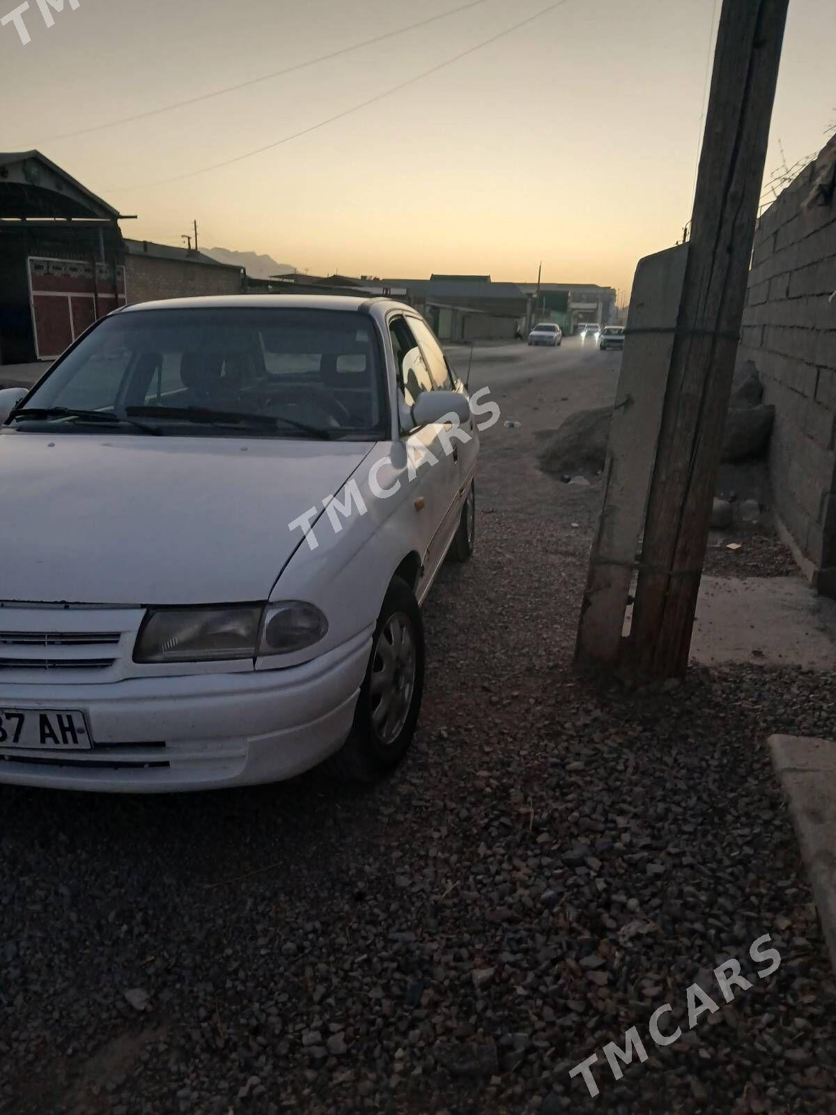 Opel Astra 1992 - 25 000 TMT - Бахарден - img 2