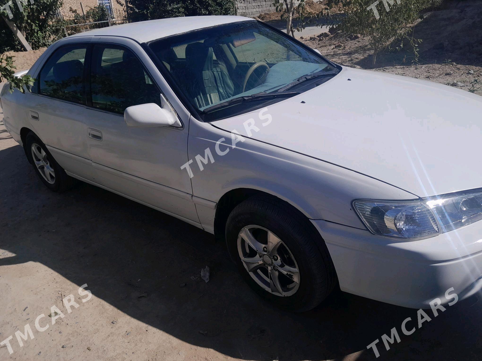 Toyota Camry 2000 - 110 000 TMT - Änew - img 2