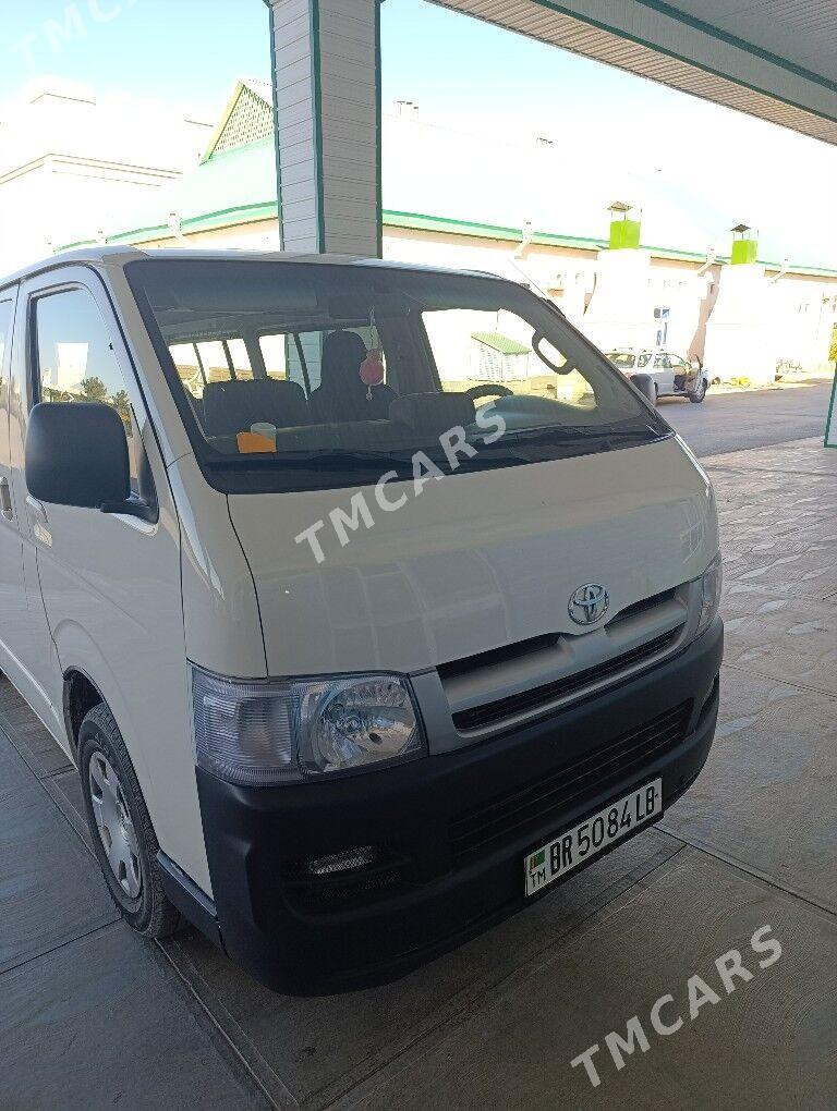 Toyota Hiace 2005 - 210 000 TMT - Dänew - img 2