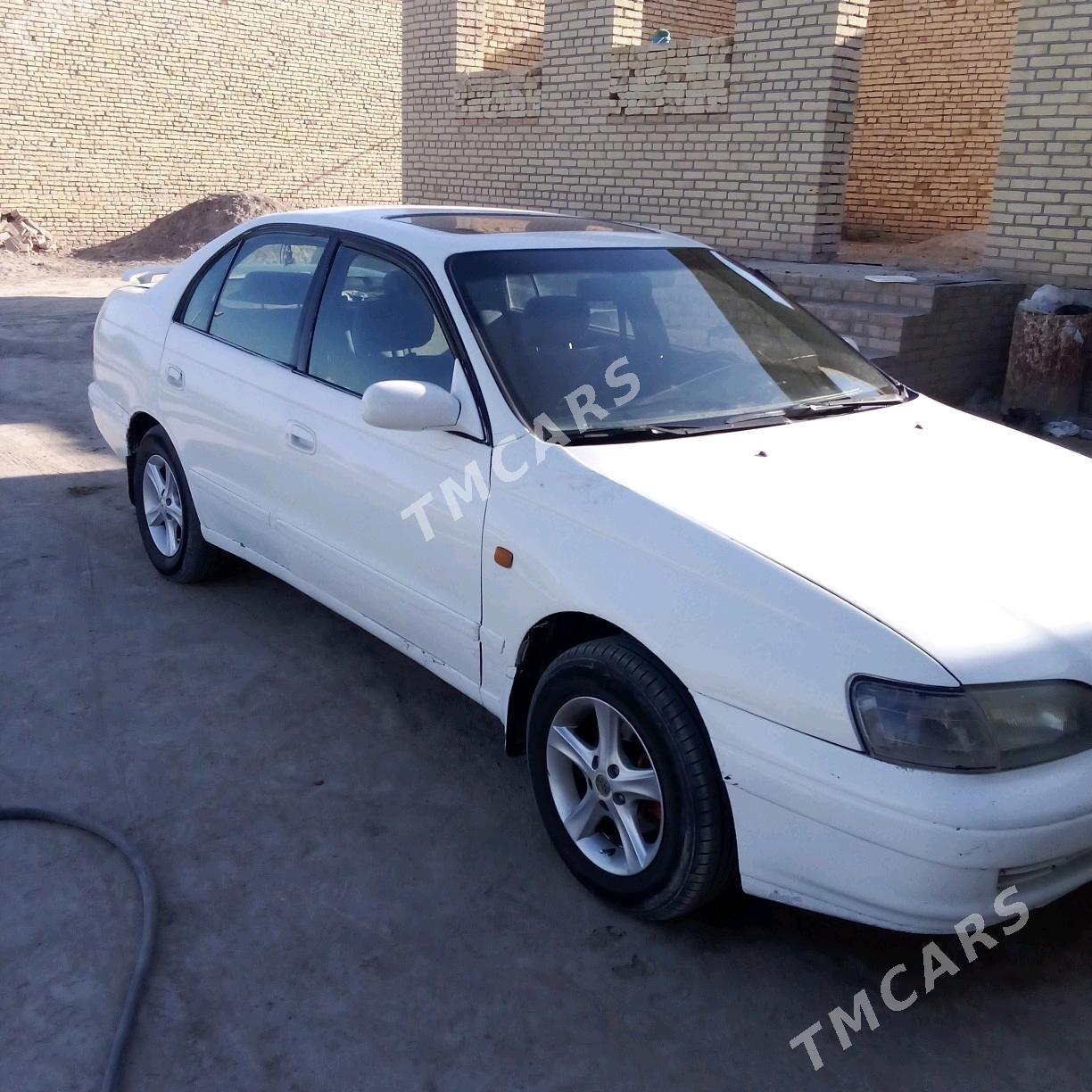 Toyota Carina 1994 - 50 000 TMT - Kerki - img 2