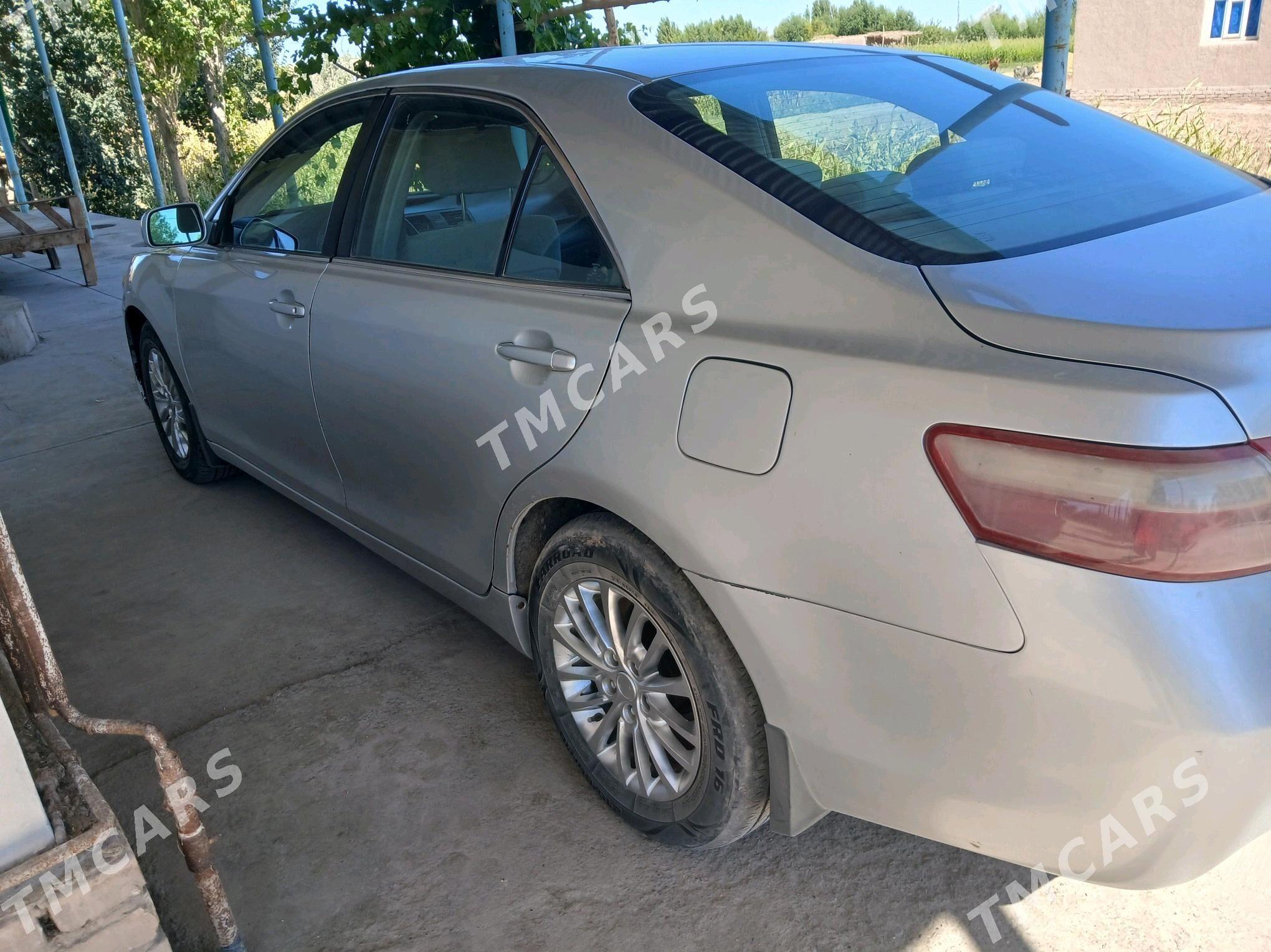 Toyota Camry 2008 - 139 000 TMT - Гурбансолтан Едже - img 3