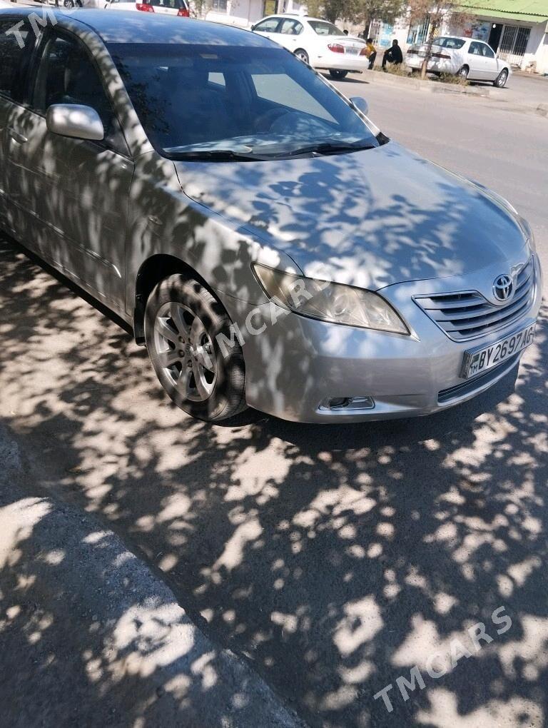 Toyota Camry 2008 - 138 000 TMT - Бедев - img 3