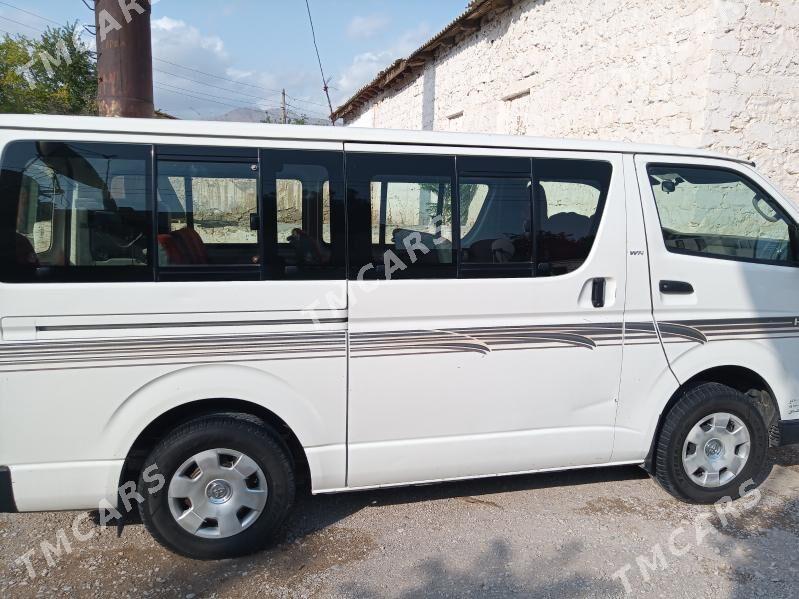 Toyota Hiace 2006 - 250 000 TMT - Balkanabat - img 2