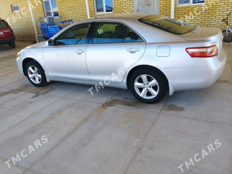 Toyota Camry 2008 - 130 000 TMT - Ёлётен - img 4