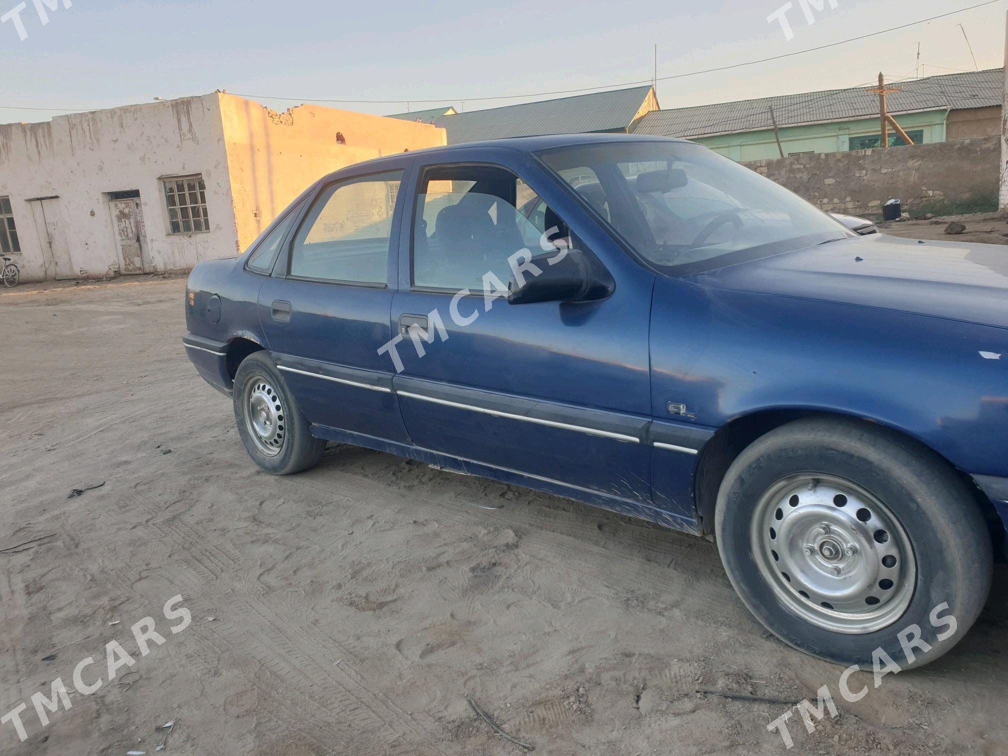 Opel Vectra 1991 - 15 000 TMT - Köneürgenç - img 3