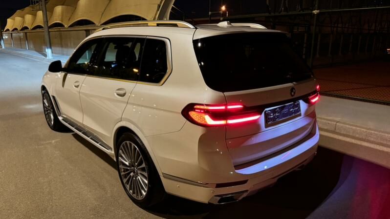 BMW X7 2023 - 2 050 000 TMT - Ашхабад - img 5