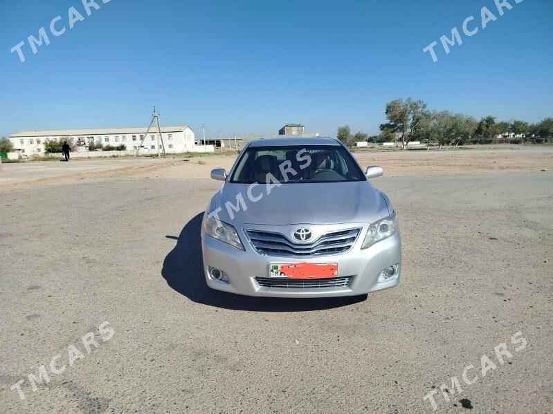 Toyota Camry 2010 - 160 000 TMT - Теджен - img 2