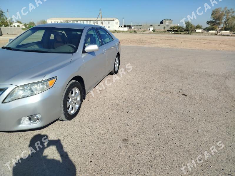 Toyota Camry 2010 - 160 000 TMT - Теджен - img 8