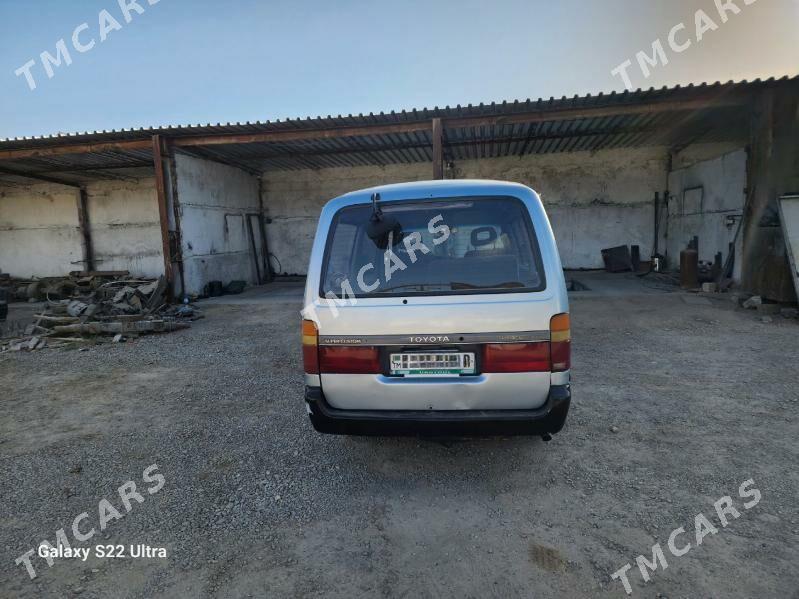 Toyota Hiace 1992 - 57 000 TMT - Magdanly - img 6