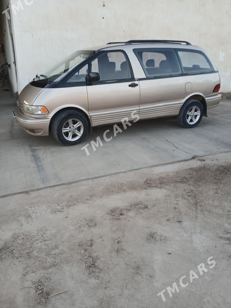 Toyota Previa 1997 - 75 000 TMT - Халач - img 2