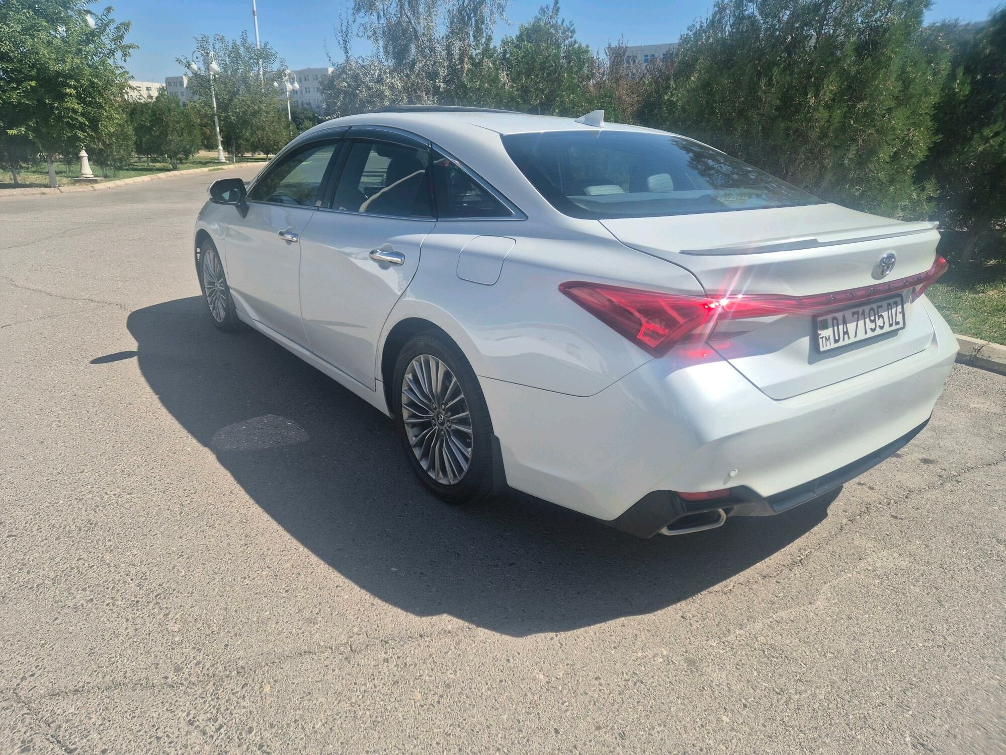 Toyota Avalon 2019 - 480 000 TMT - Daşoguz - img 4