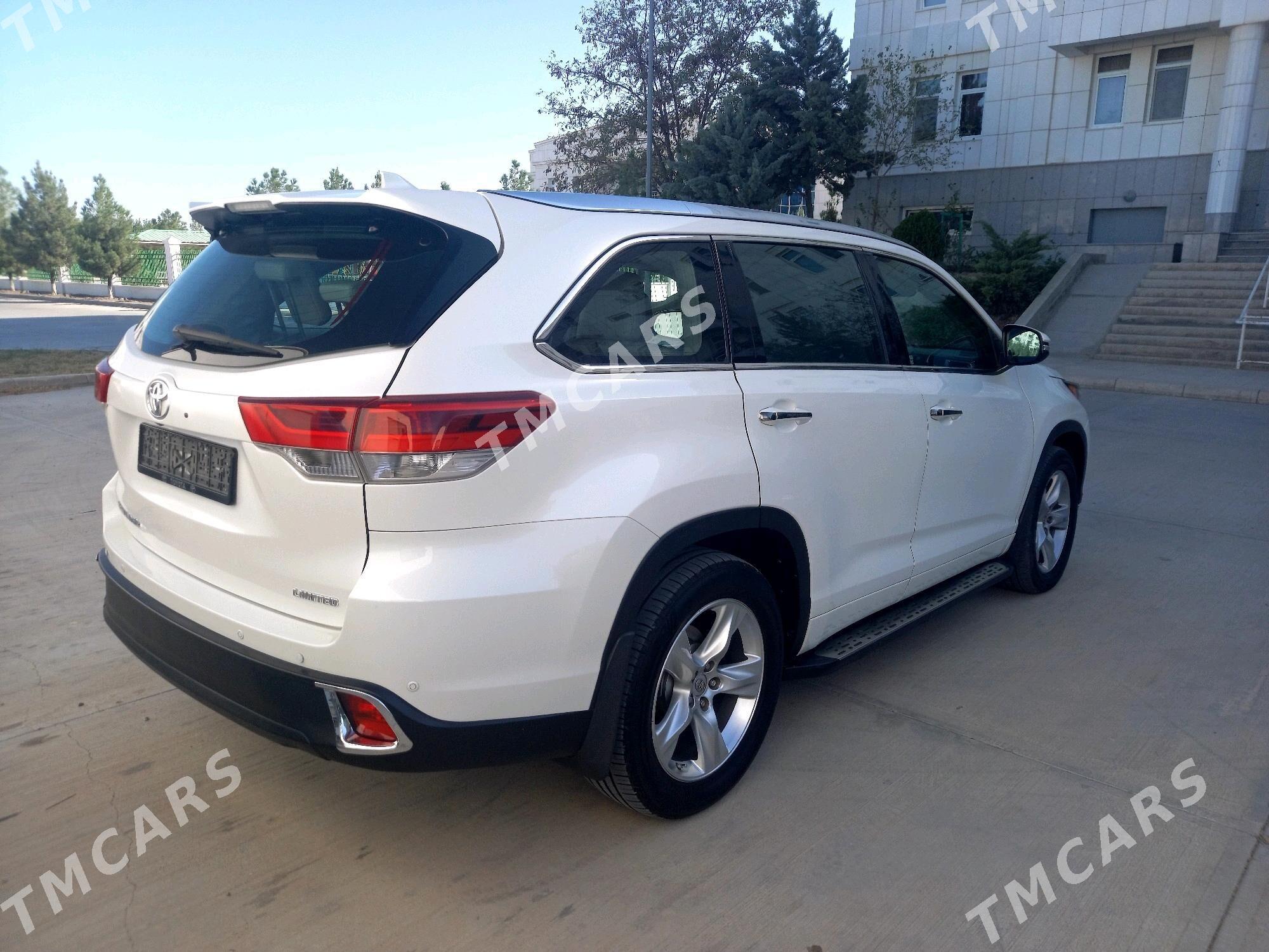 Toyota Highlander 2019 - 442 000 TMT - Гуртли - img 4