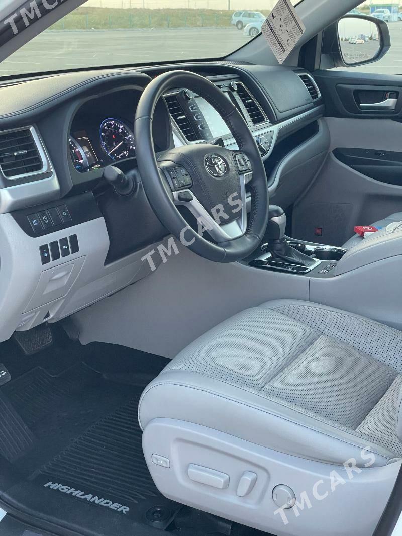 Toyota Highlander 2019 - 588 000 TMT - Aşgabat - img 8