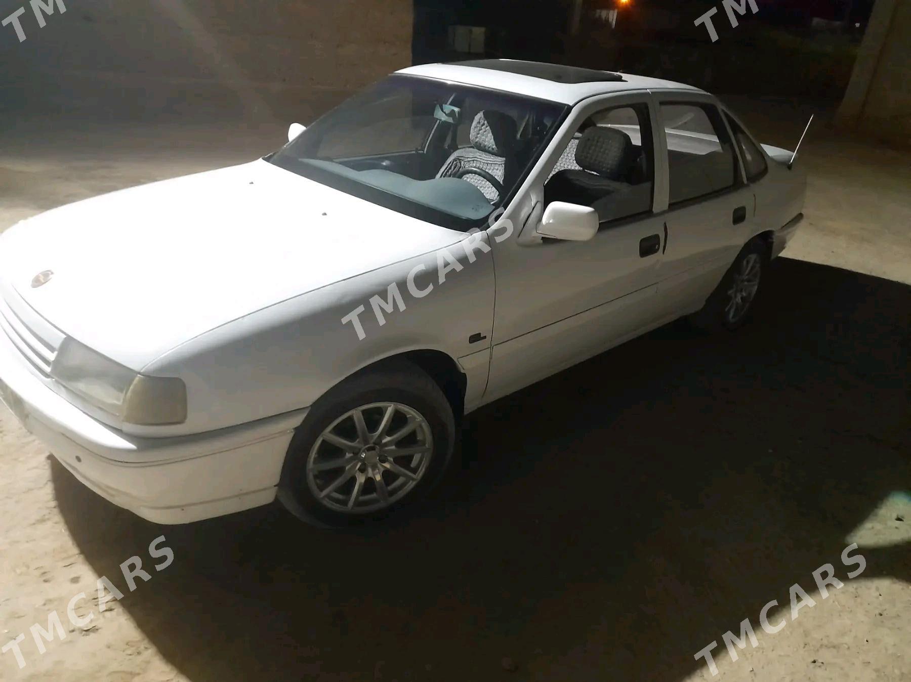 Opel Vectra 1992 - 27 000 TMT - Мары - img 2